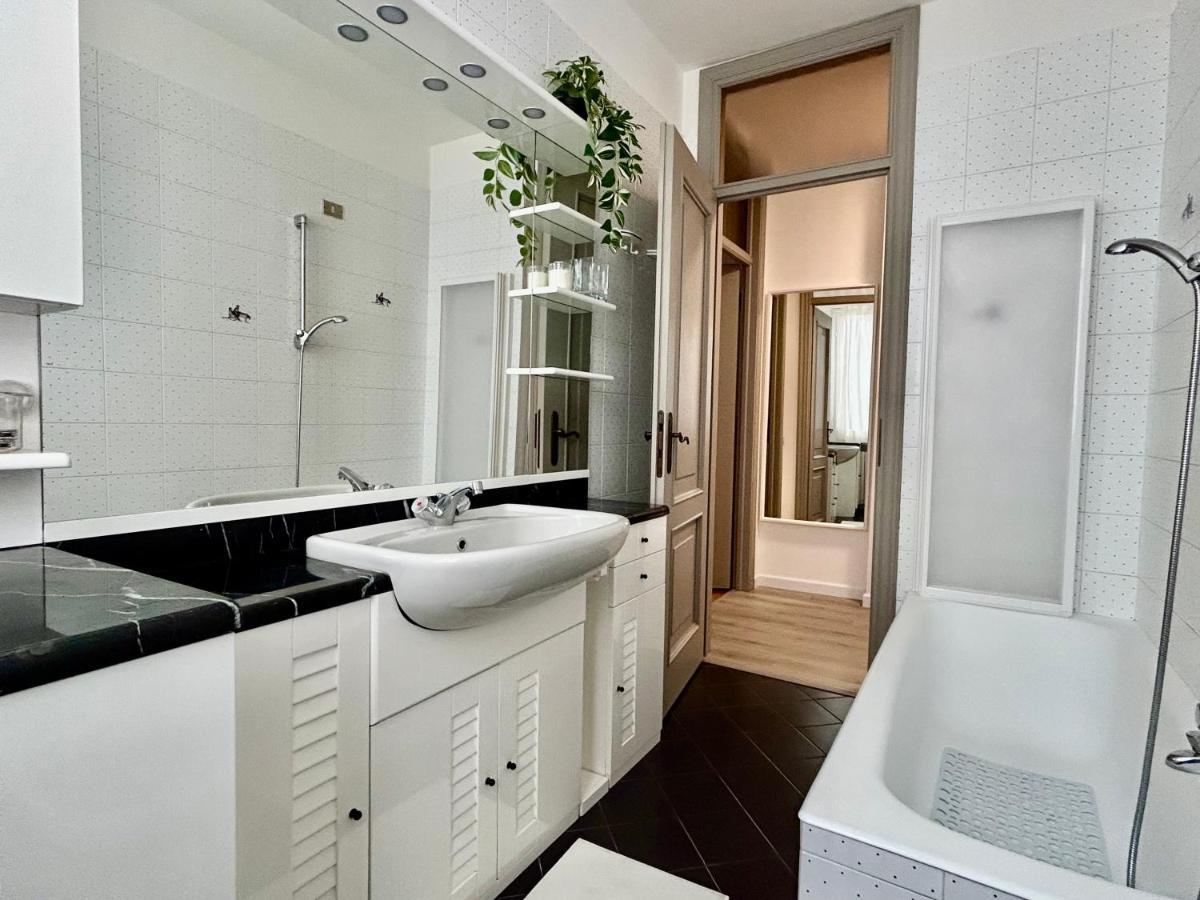 D-Place Apartment Piazza Duomo Crema Ngoại thất bức ảnh